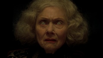 The-Others-old-lady.jpg (485.81 KiB) 11464 mal betrachtet Die mysteriöse alte Frau/Medium<br />(aus der Sicht der Geister)