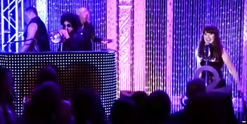 Prince with Zooey Deschanel - FALLINLOVE2NITE (a very special Video-Mashup by Mark Tailor from an Episode of New Girl).jpg