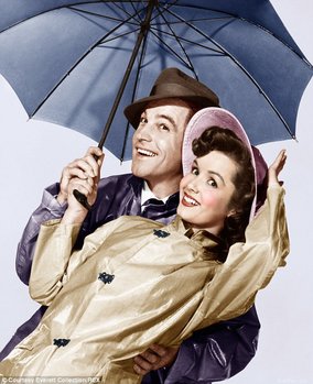 Debbie Reynolds &amp; Gene Kelly (Singin' in the Rain)